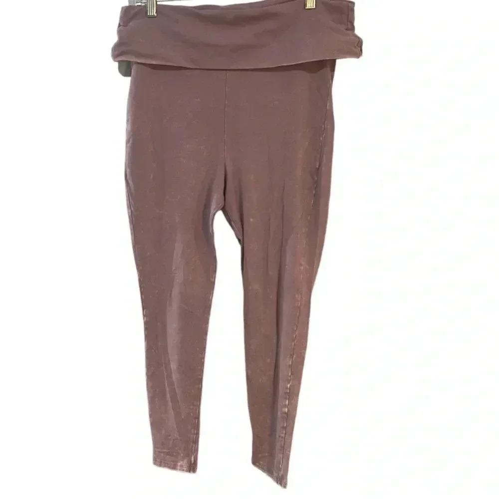 Torrid size 1 washed mauve leggings with folded waistband EUC - Picture 7 of 8